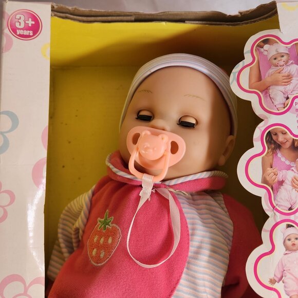 My Darling Baby 2010 Unopened in Original Box Doll Pacifier Pink Berry READDESC - Picture 4 of 13